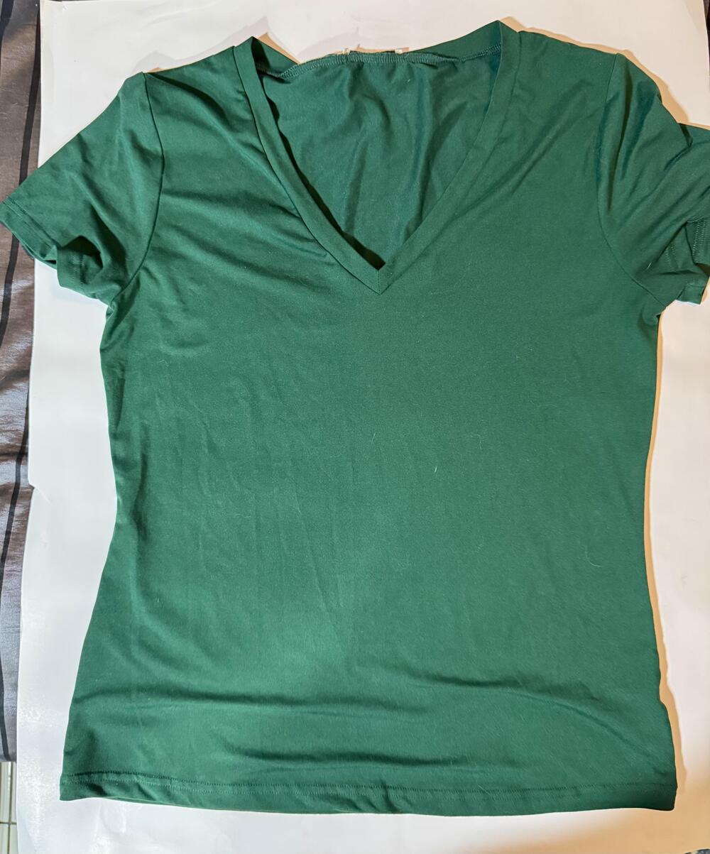 MANGOPOP Shirt Womens XL Green V Neck Short Sleeve Basic Tee Top Casual Stretch